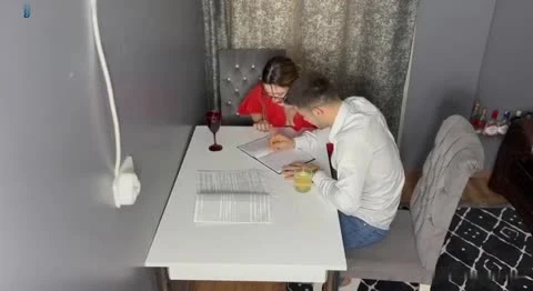 Özel öğretmenini her pozisyonda sikiyor