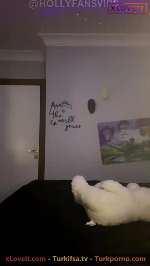 Tango Açelya tango canlı yayında mastürbasyon şov