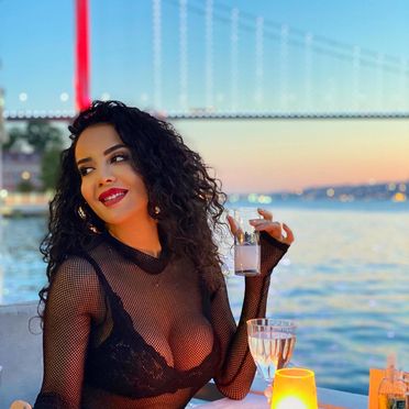 Melek Özçağan - Ücretsiz Türk İfşa İçeriği 461
