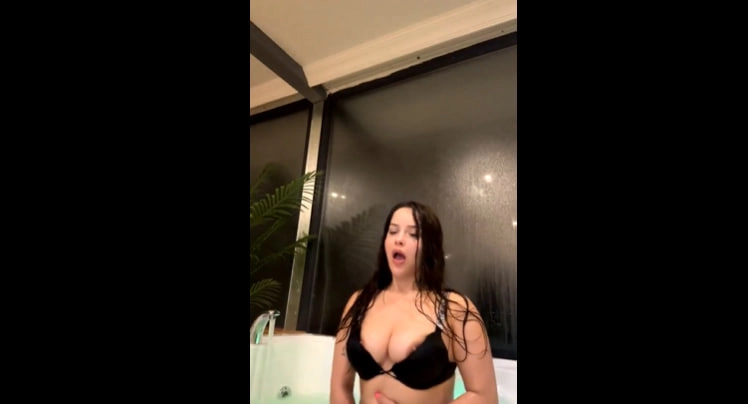 Gizem Savage yayın jakuzide canlı yayın Türk ifşa