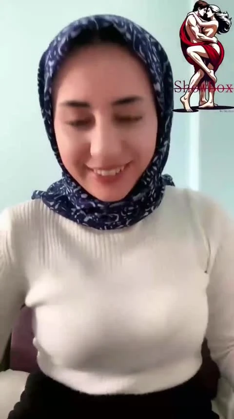 Namuslu türbanlı açıyor ama göstermiyor