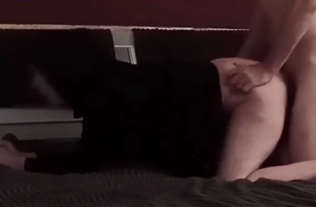 Onlyfans Alfaerkek çarşaflı türbanlıyı sikerek eziyor